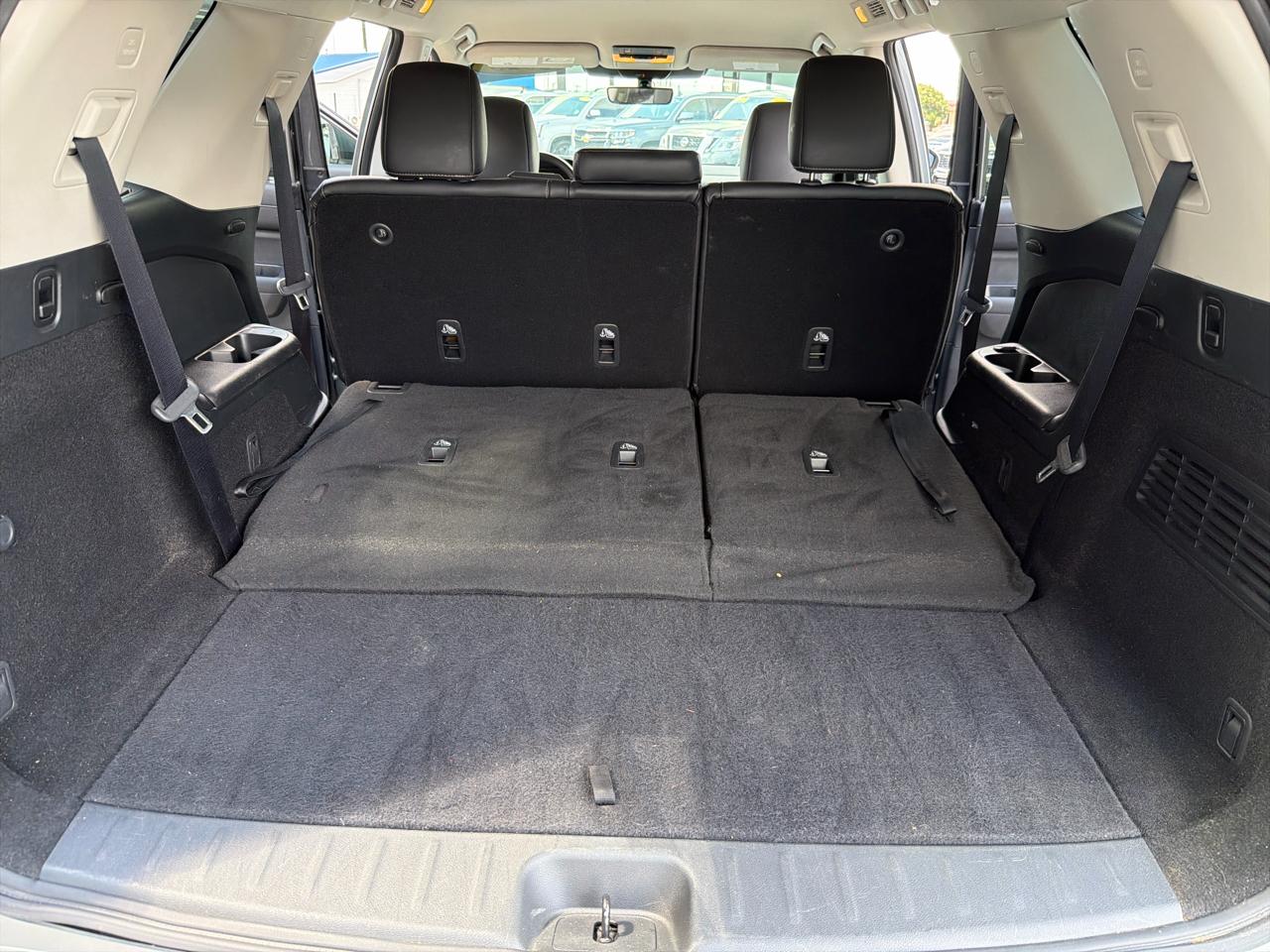 Nissan Pathfinder SL 2023