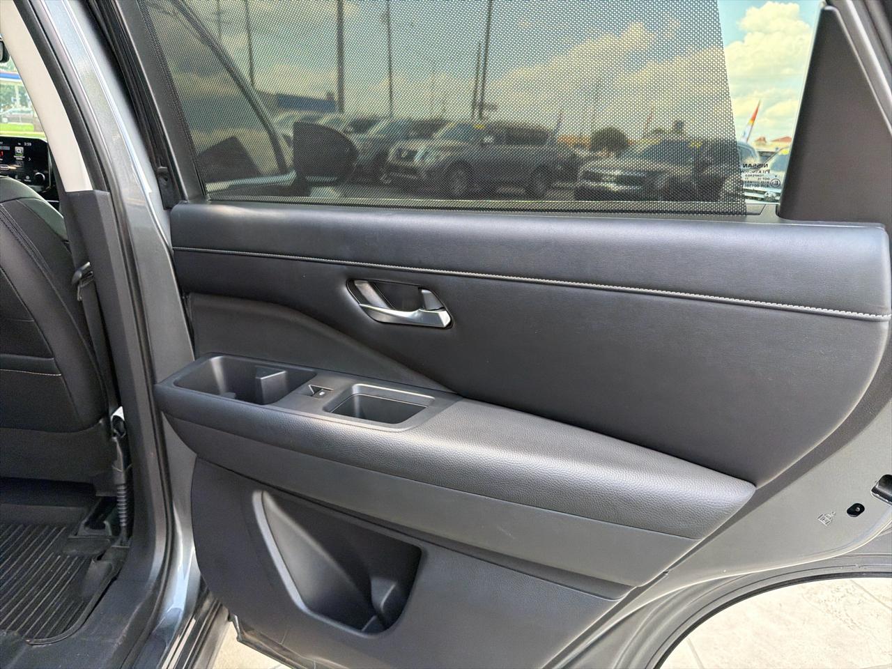 Nissan Pathfinder SL 2023