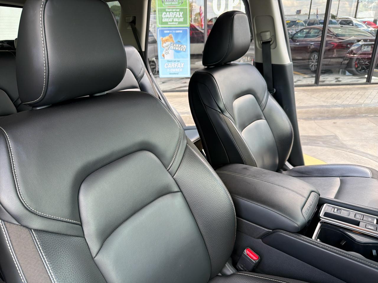 Nissan Pathfinder SL 2023