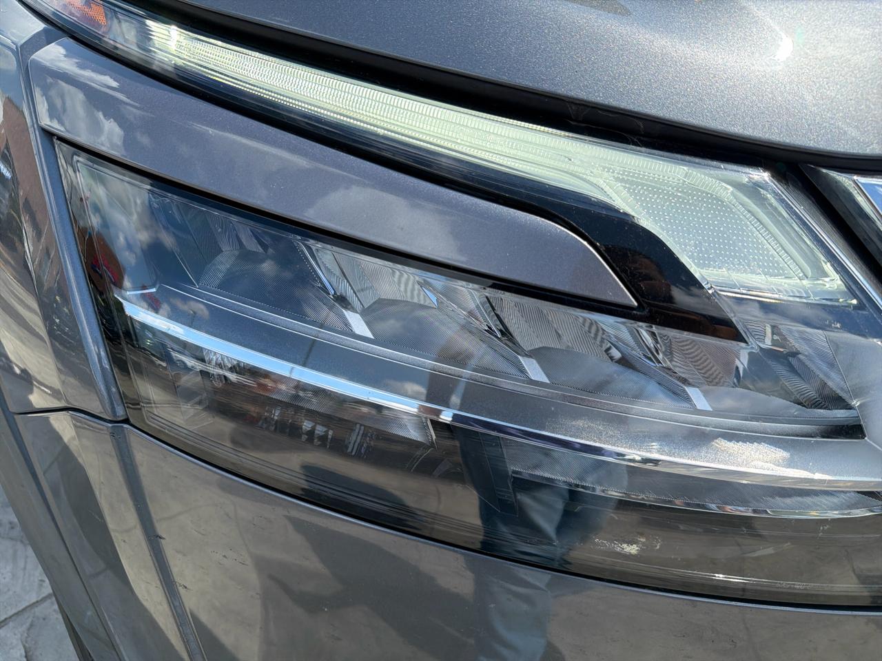 Nissan Pathfinder SL 2023