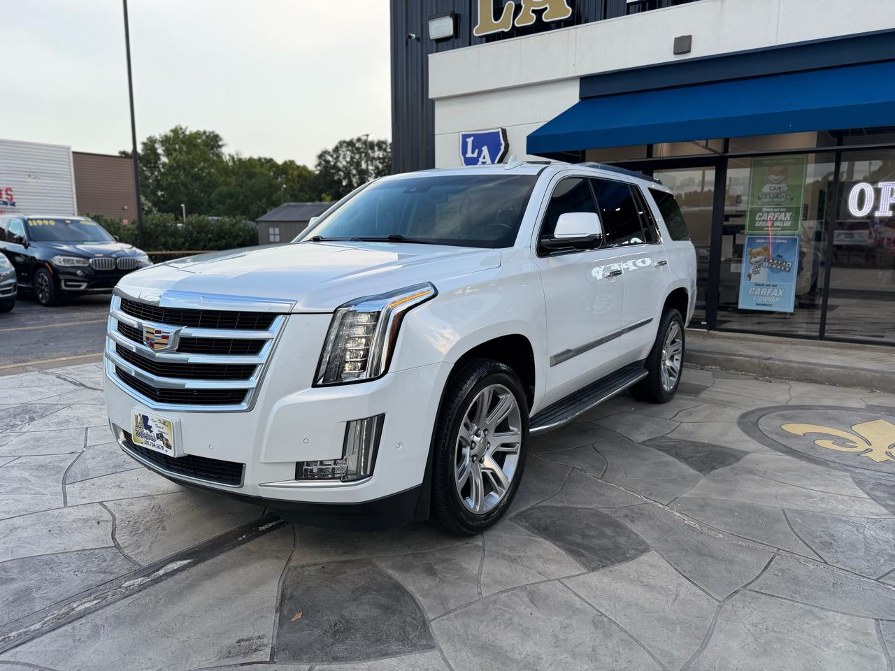 Cadillac Escalade Luxury 2WD 2019