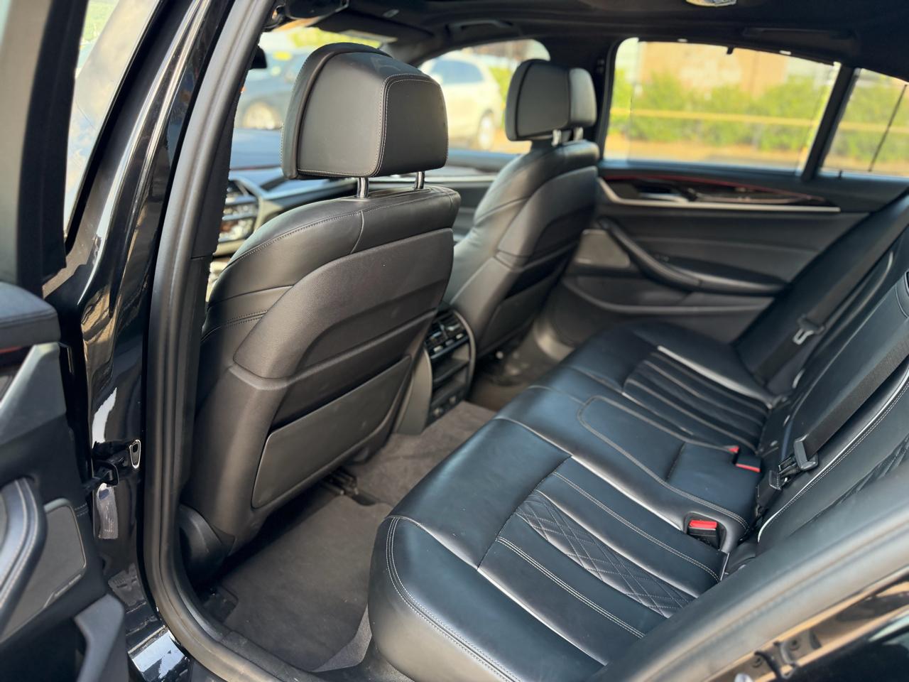 BMW 5-Series 540i 2017