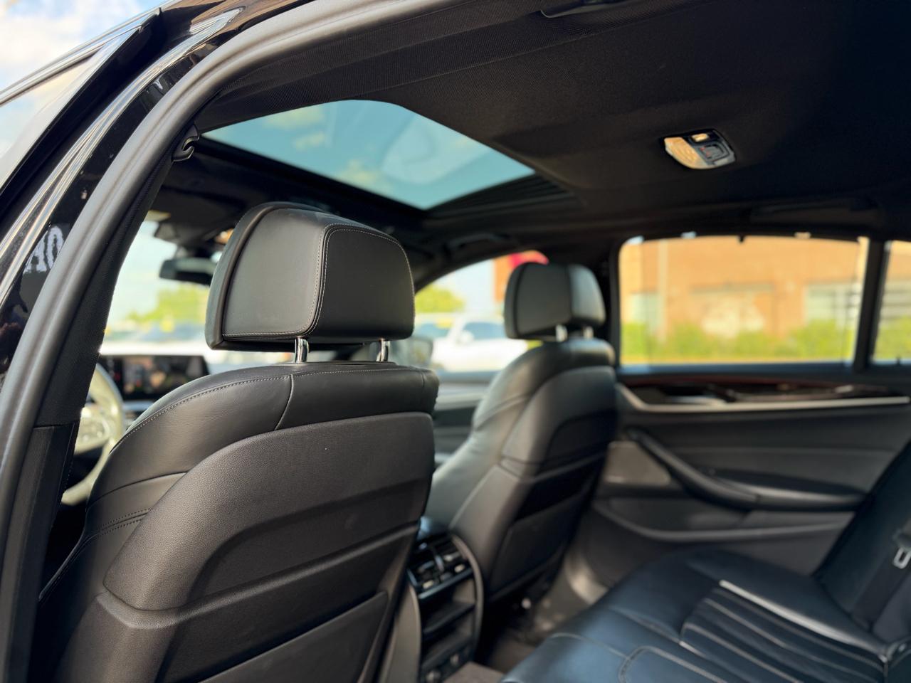 BMW 5-Series 540i 2017