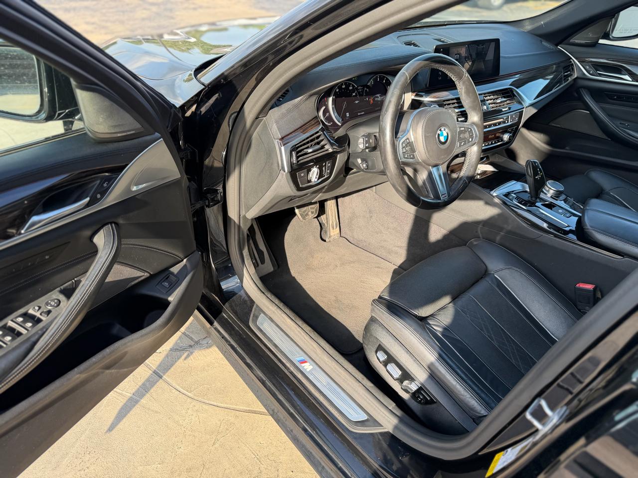 BMW 5-Series 540i 2017