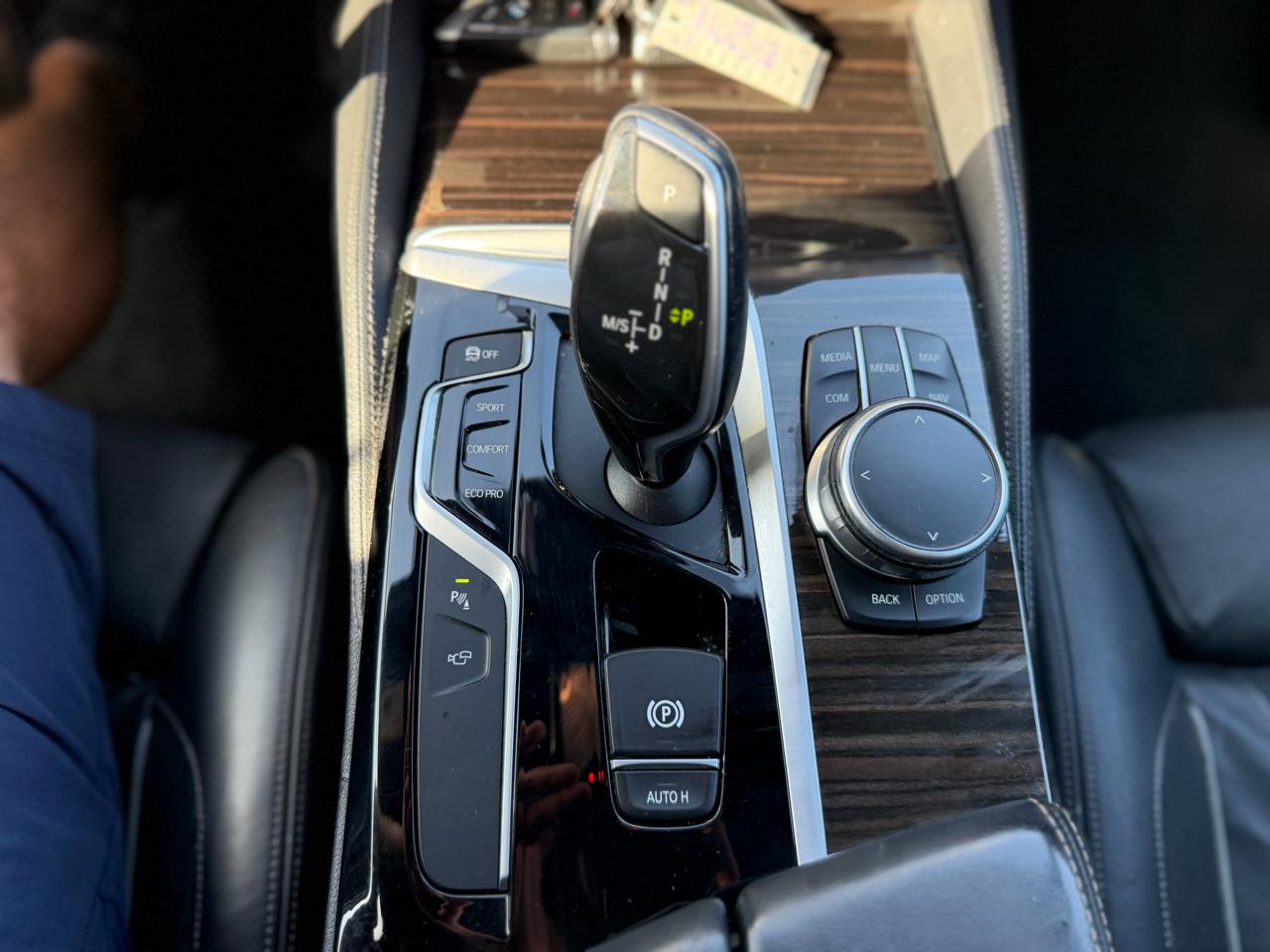BMW 5-Series 540i 2017
