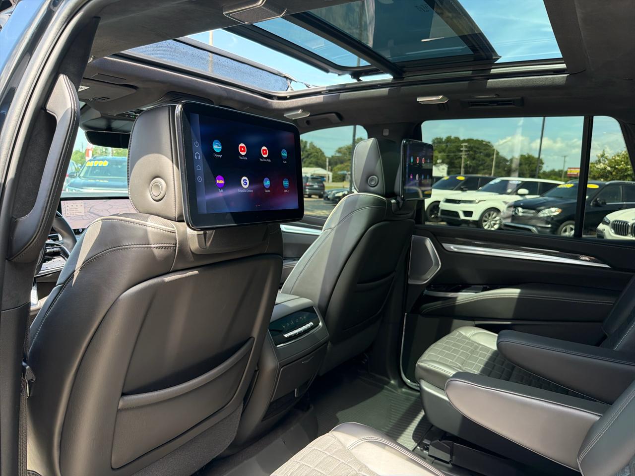 Cadillac Escalade V 4WD 2025