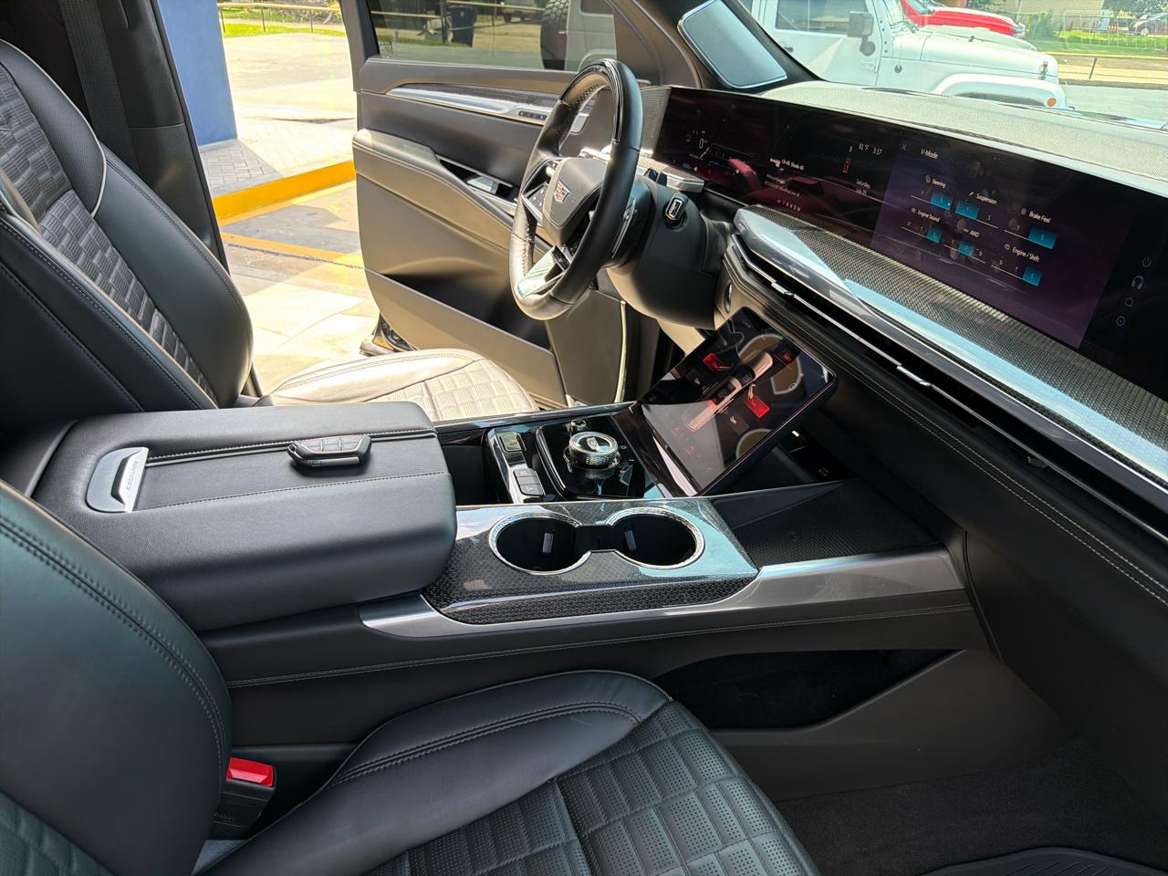 Cadillac Escalade V 4WD 2025