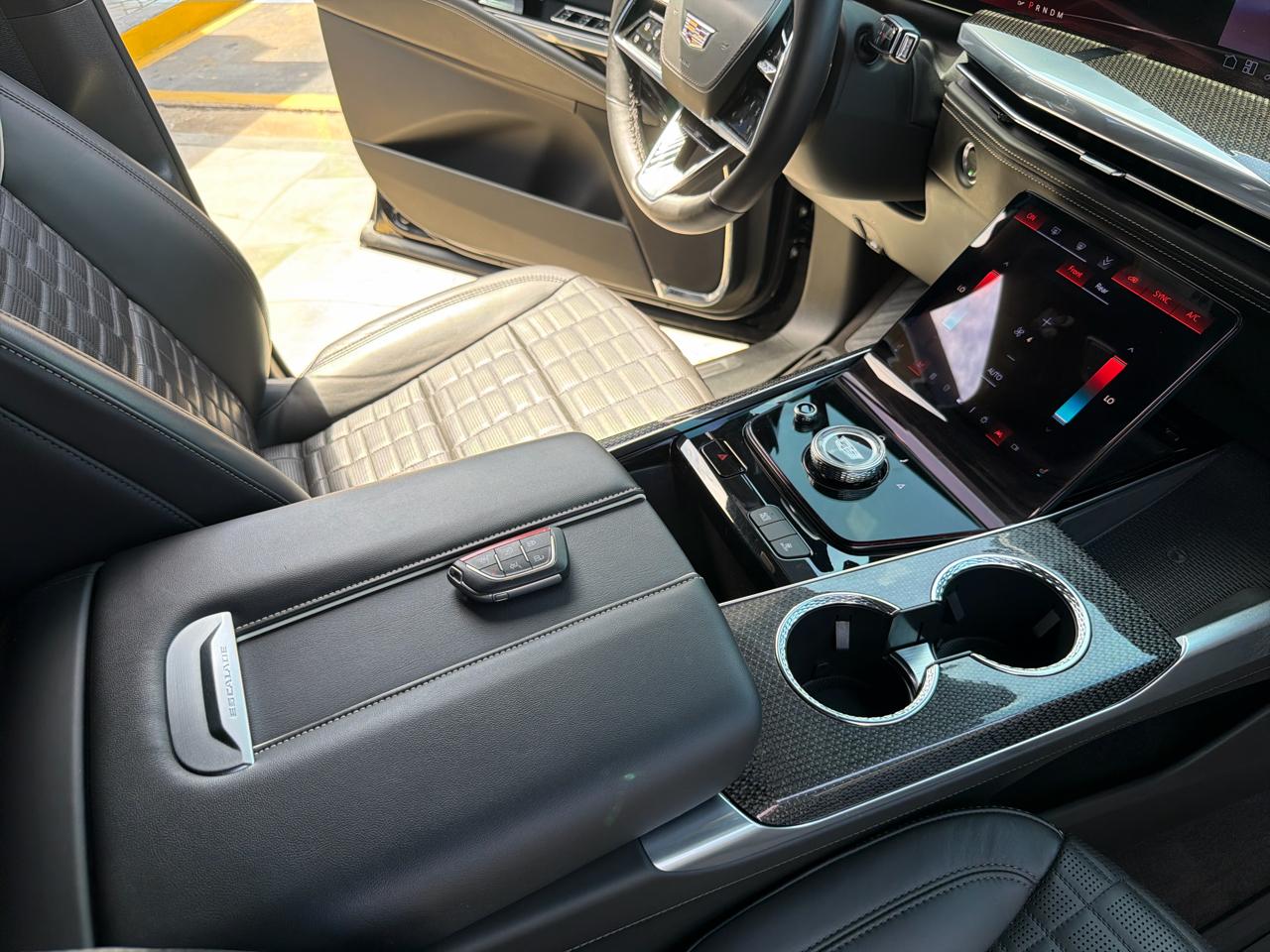 Cadillac Escalade V 4WD 2025