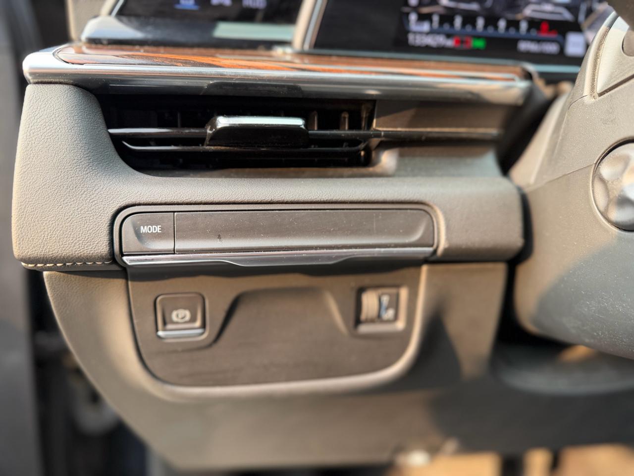 Cadillac Escalade ESV Premium Luxury 2021