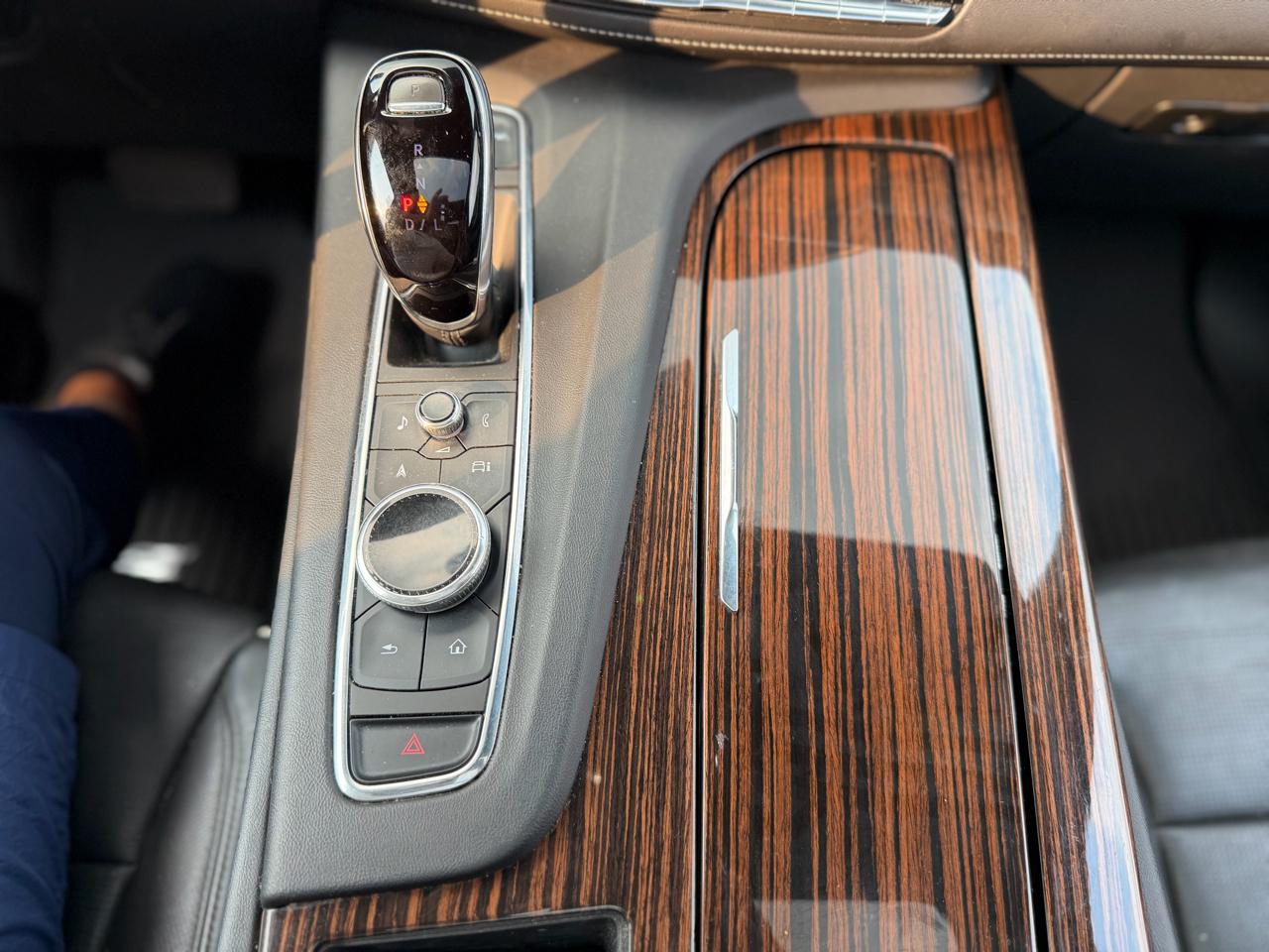 Cadillac Escalade ESV Premium Luxury 2021