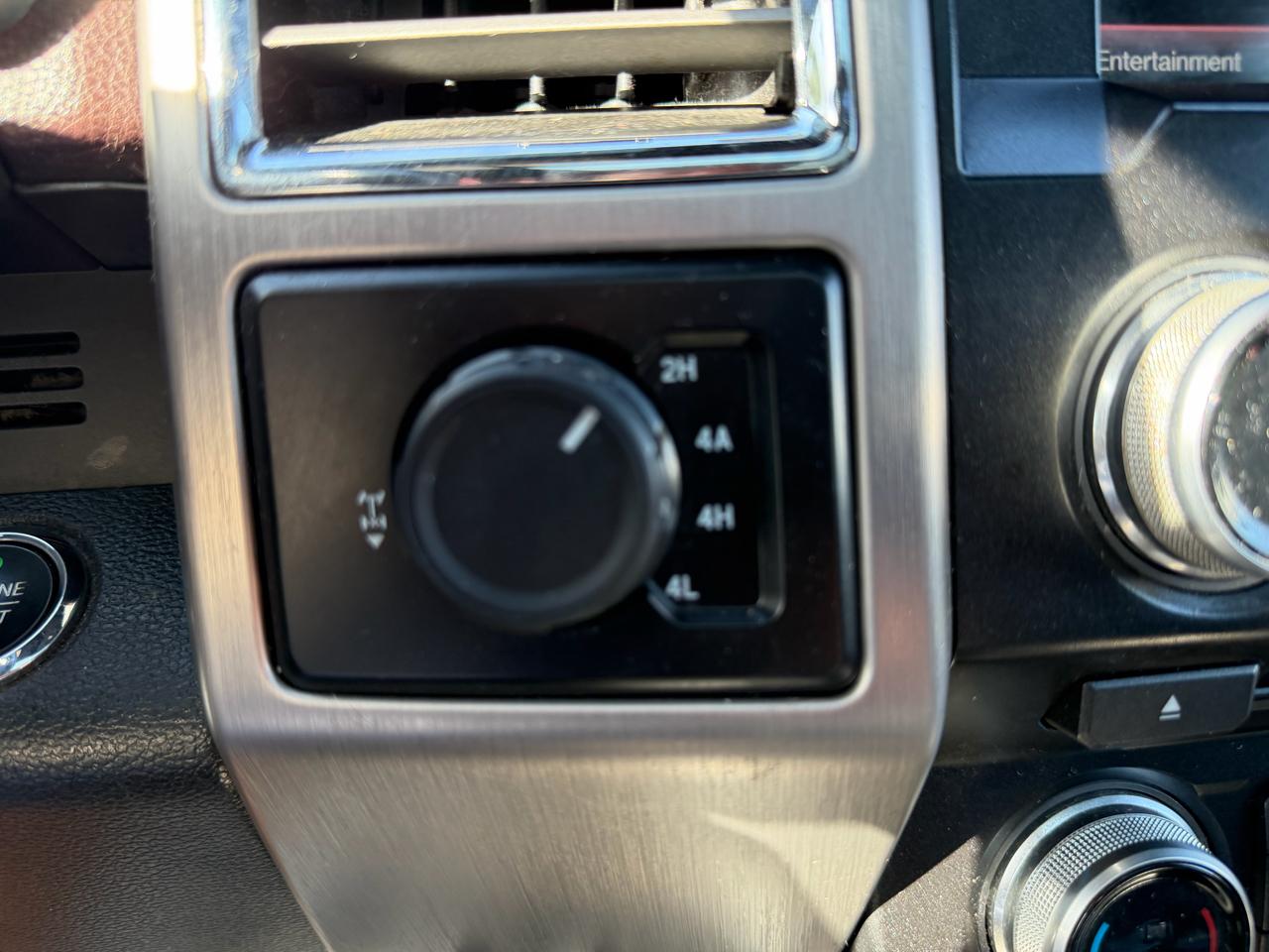 Ford F-150 Platinum SuperCrew 4WD 2015