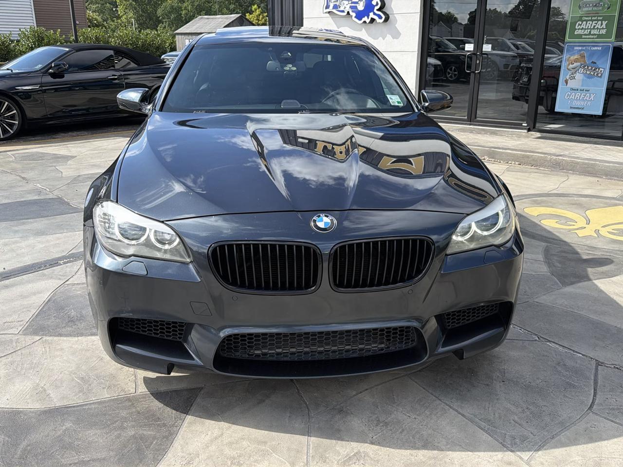 BMW M5 Sedan 2013