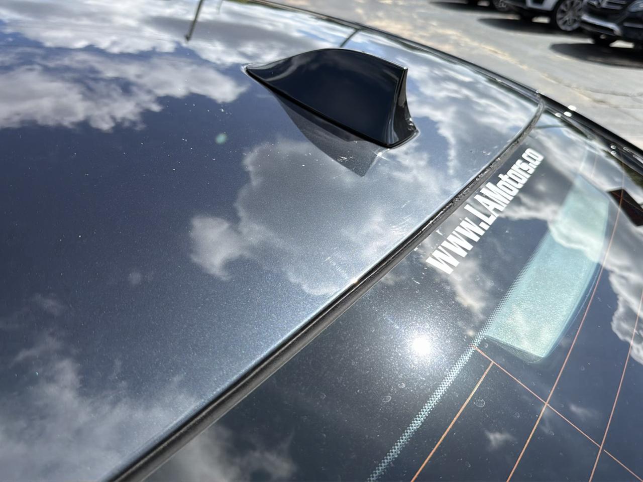 BMW M5 Sedan 2013