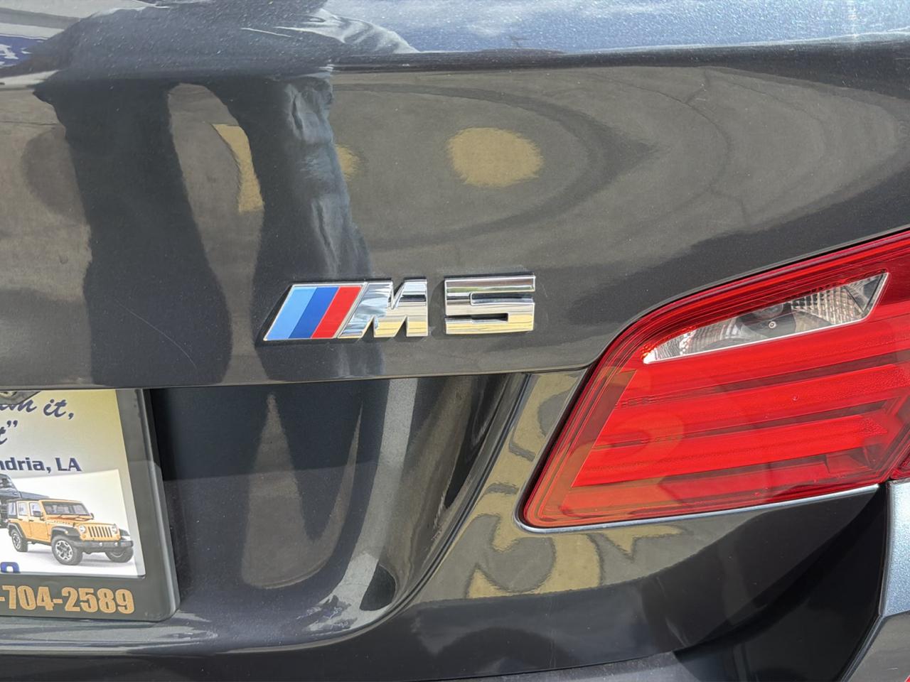 BMW M5 Sedan 2013