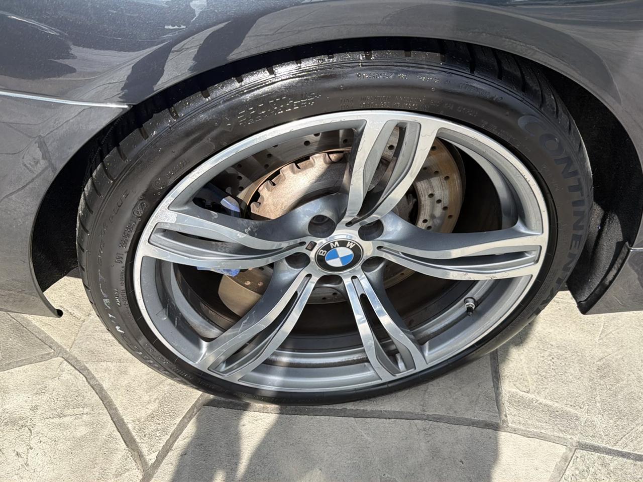 BMW M5 Sedan 2013