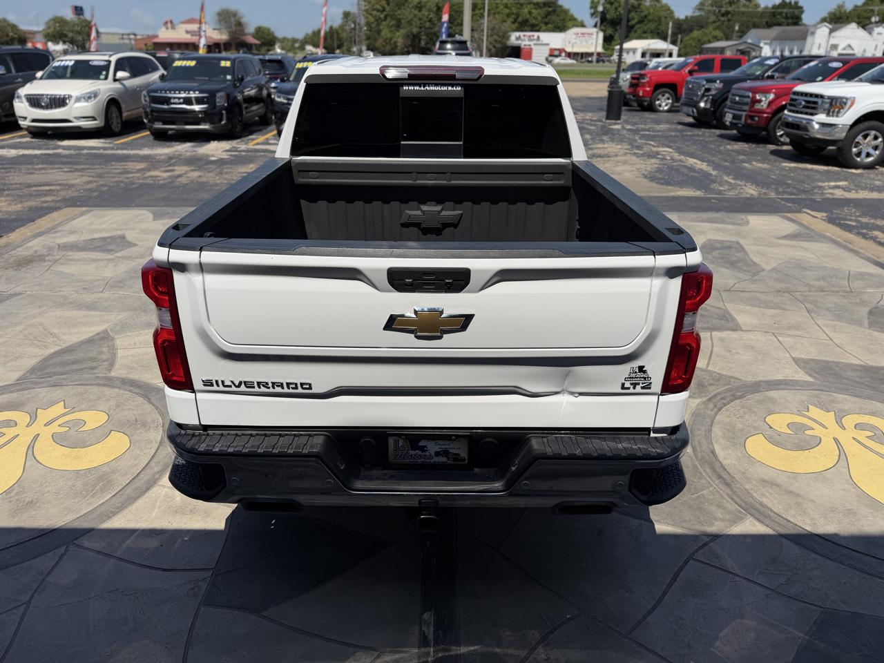 Chevrolet Silverado 1500 Limited LTZ Crew Cab 4WD 2022