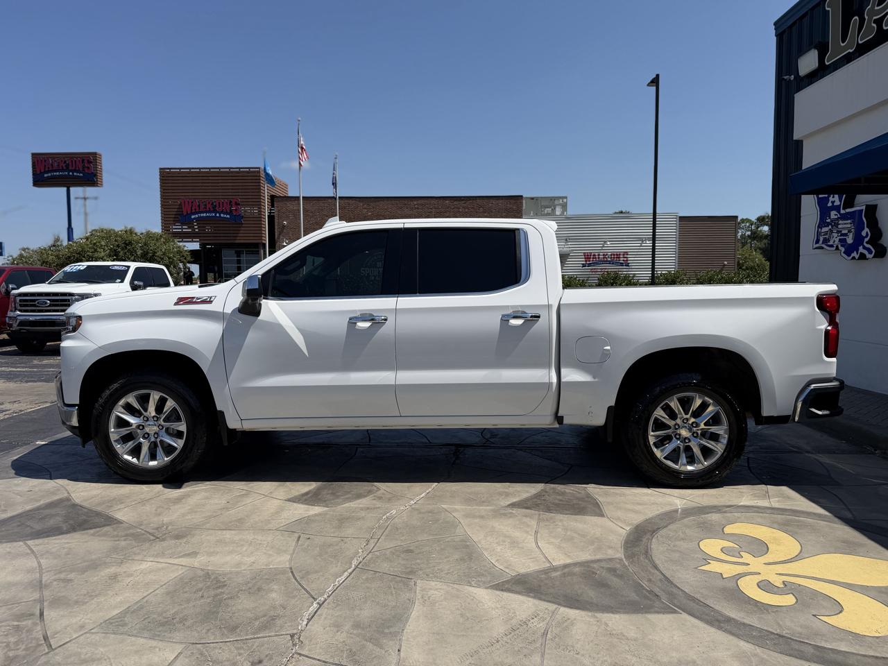 Chevrolet Silverado 1500 Limited LTZ Crew Cab 4WD 2022