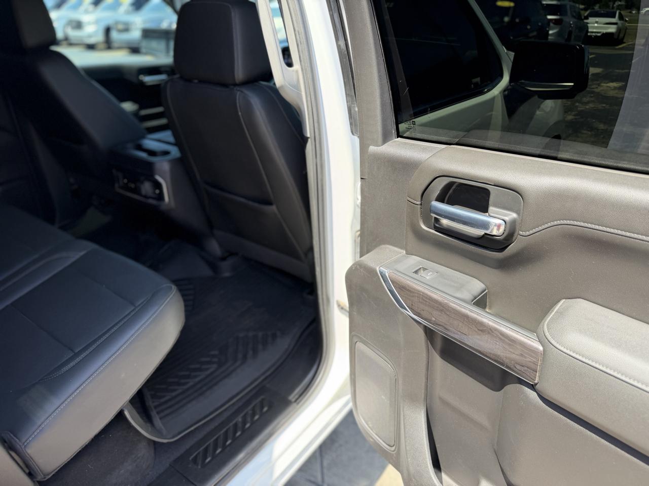 Chevrolet Silverado 1500 Limited LTZ Crew Cab 4WD 2022