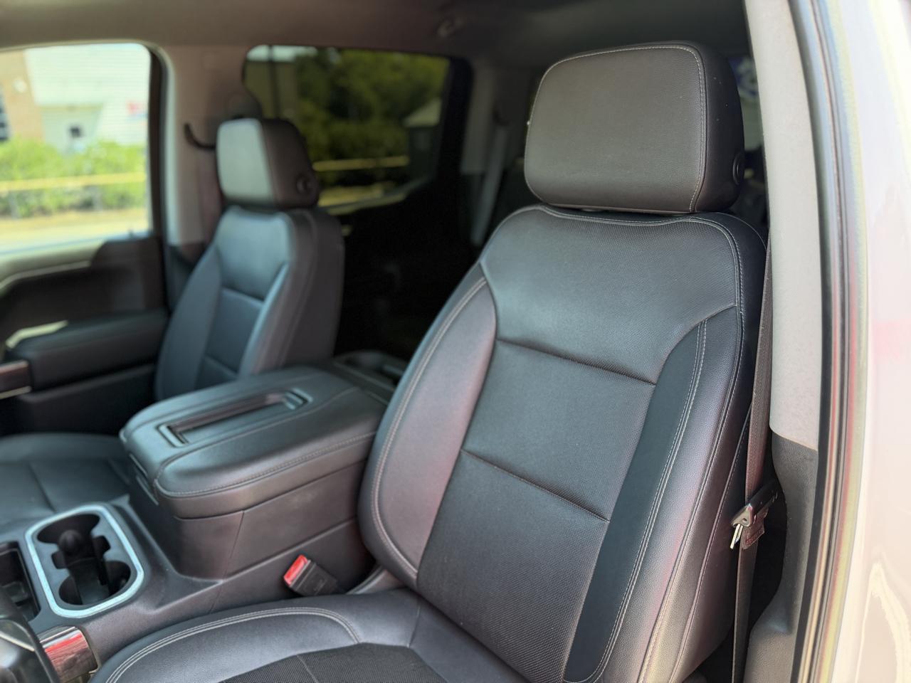 Chevrolet Silverado 1500 Limited LTZ Crew Cab 4WD 2022