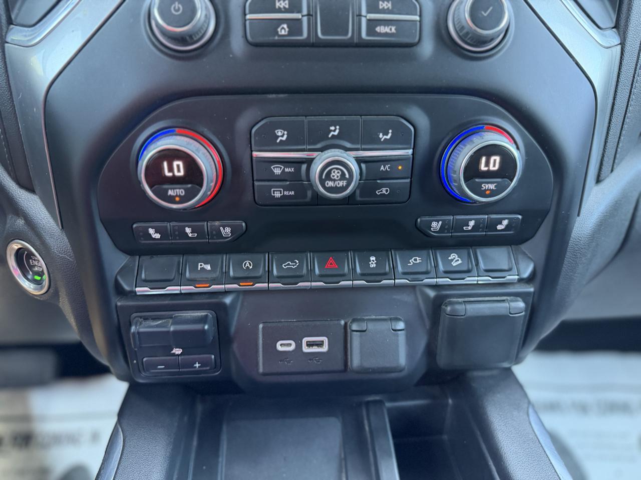 Chevrolet Silverado 1500 Limited LTZ Crew Cab 4WD 2022