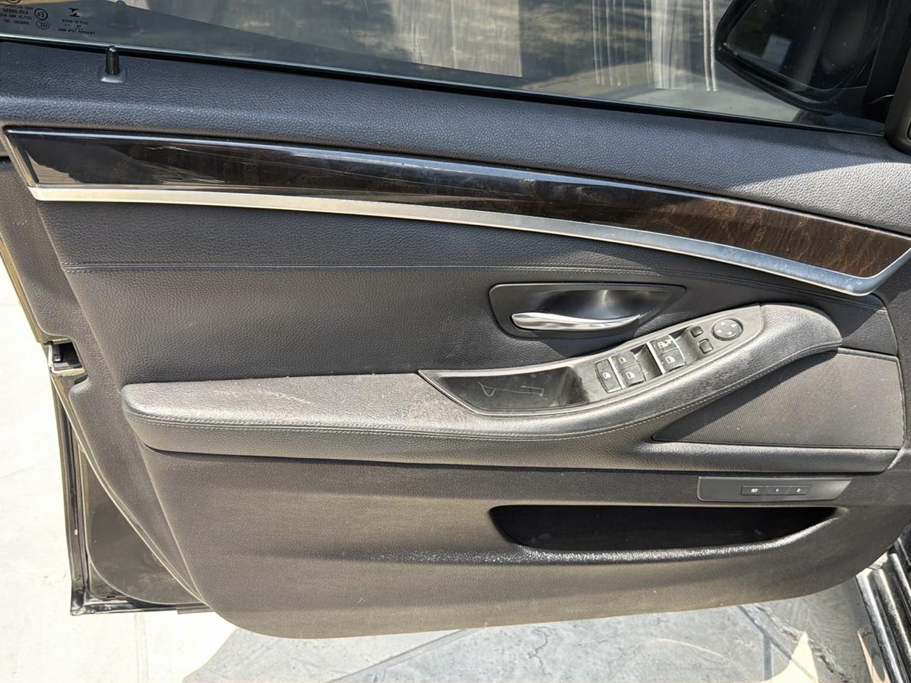 BMW 5-Series 535i 2015