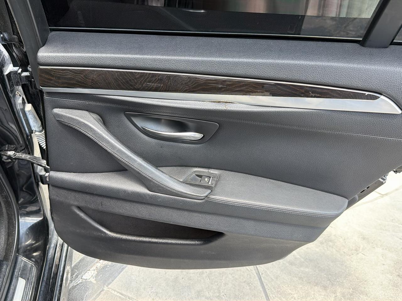 BMW 5-Series 535i 2015