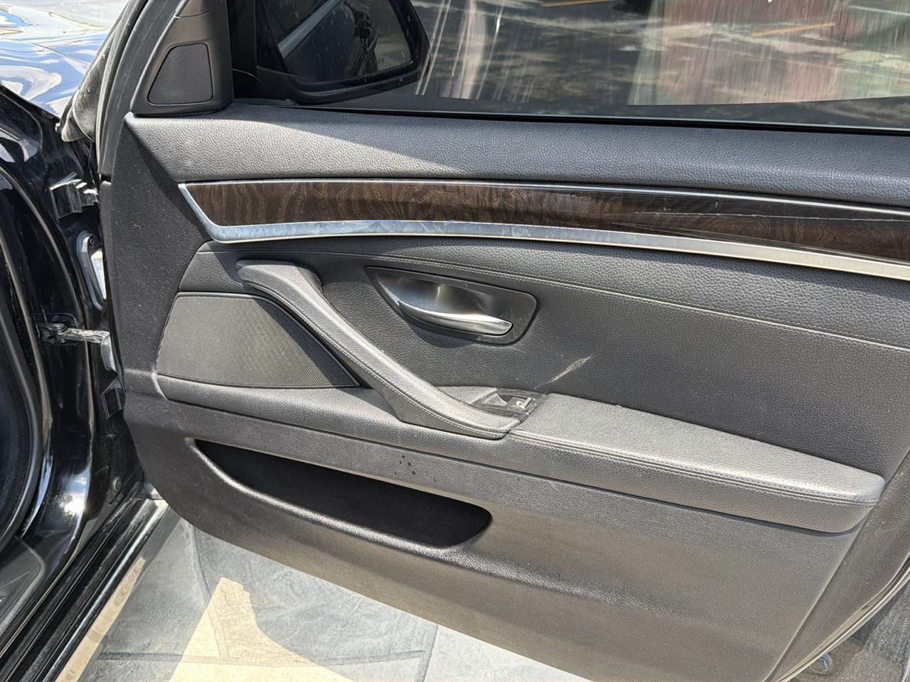 BMW 5-Series 535i 2015