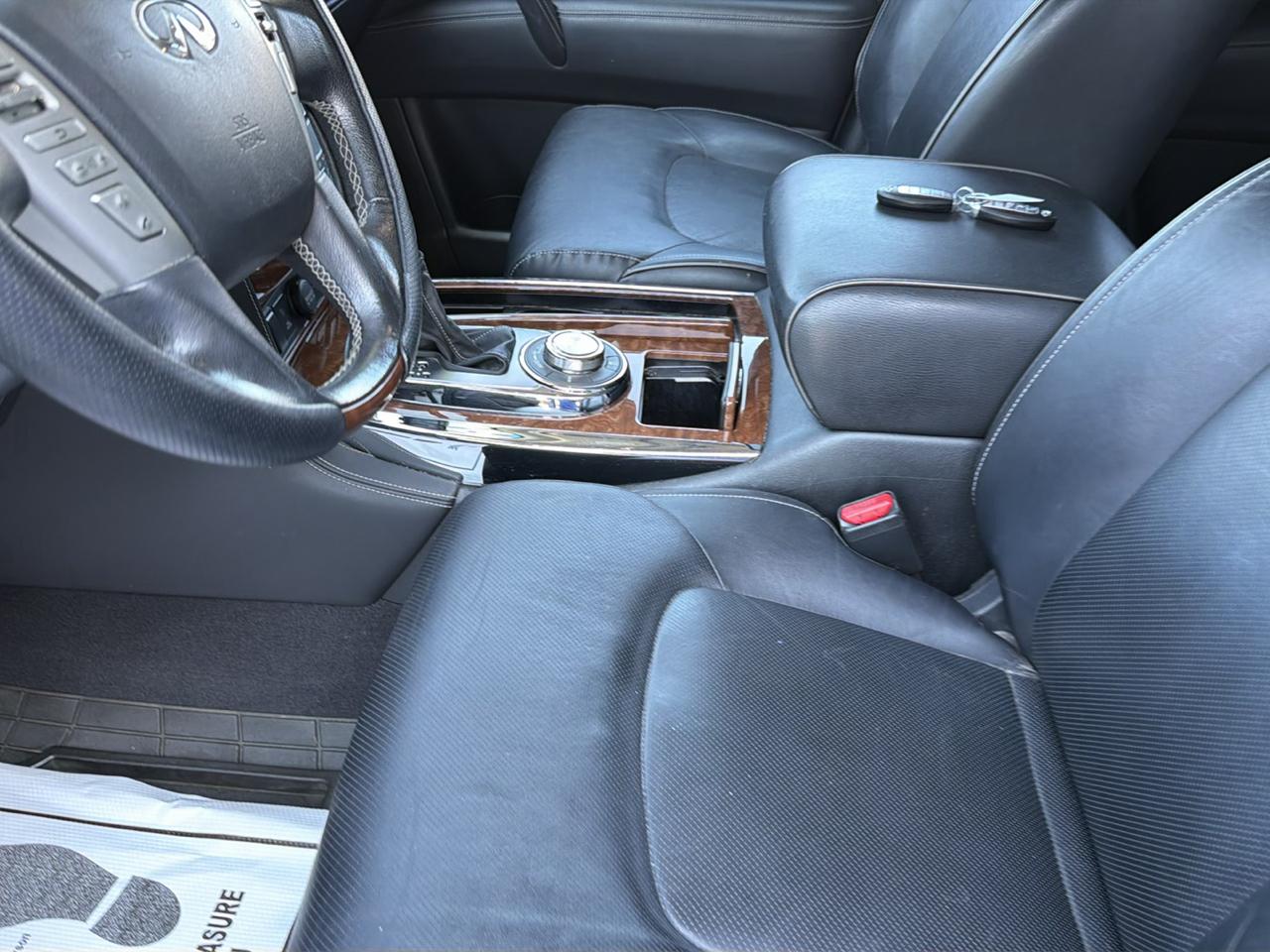 Infiniti QX80 LUXE 4WD 2019