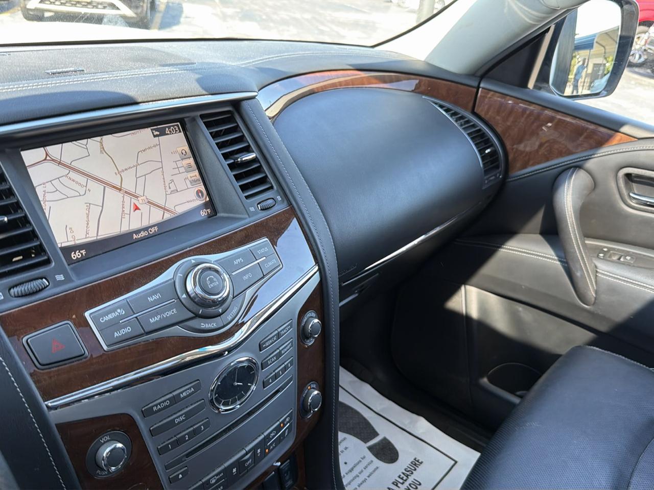 Infiniti QX80 LUXE 4WD 2019