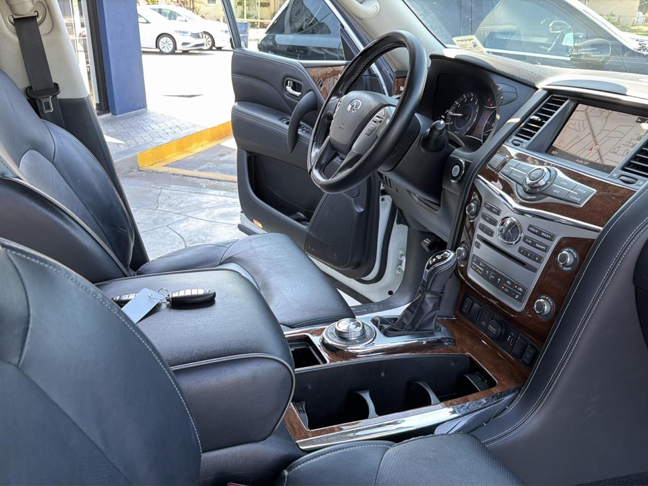 Infiniti QX80 LUXE 4WD 2019