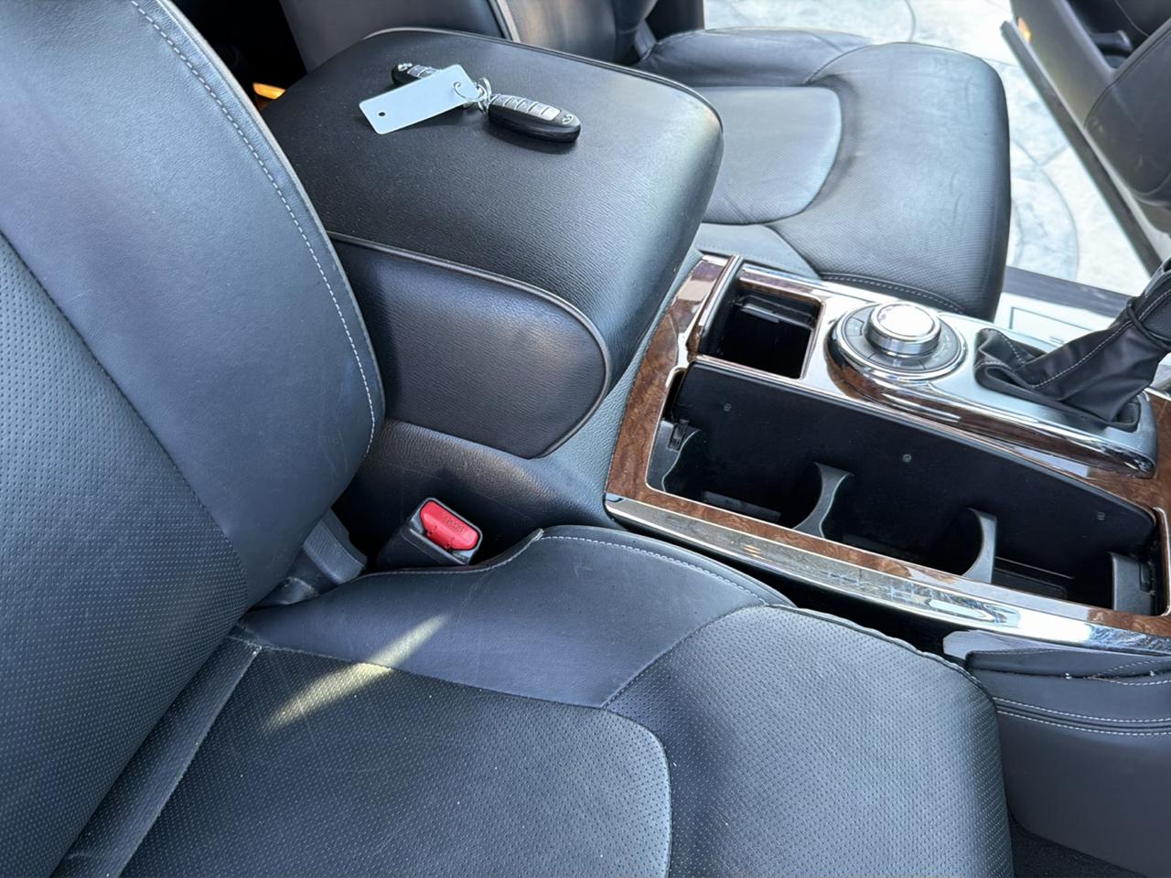 Infiniti QX80 LUXE 4WD 2019
