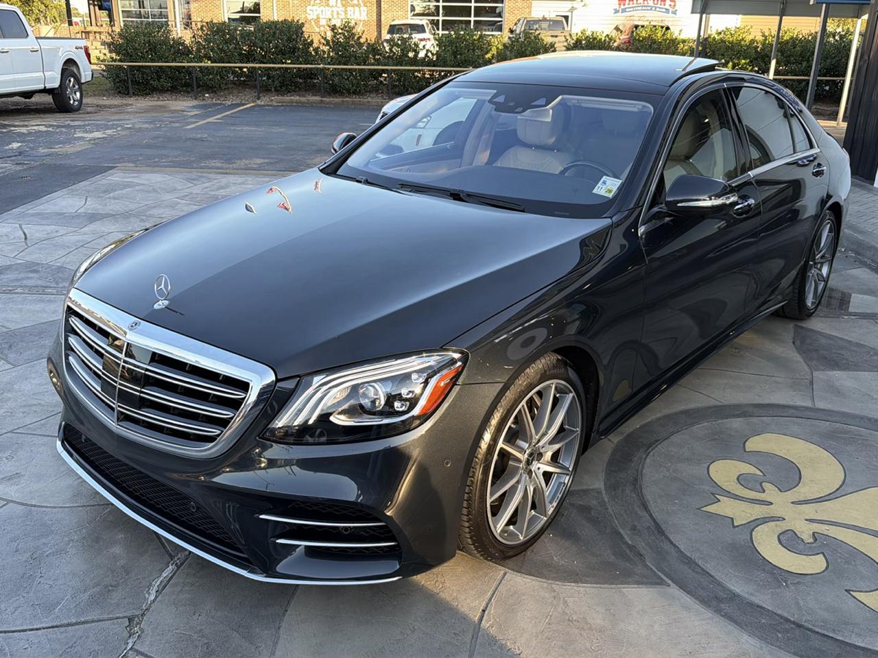 Mercedes-Benz S-Class S560 2019