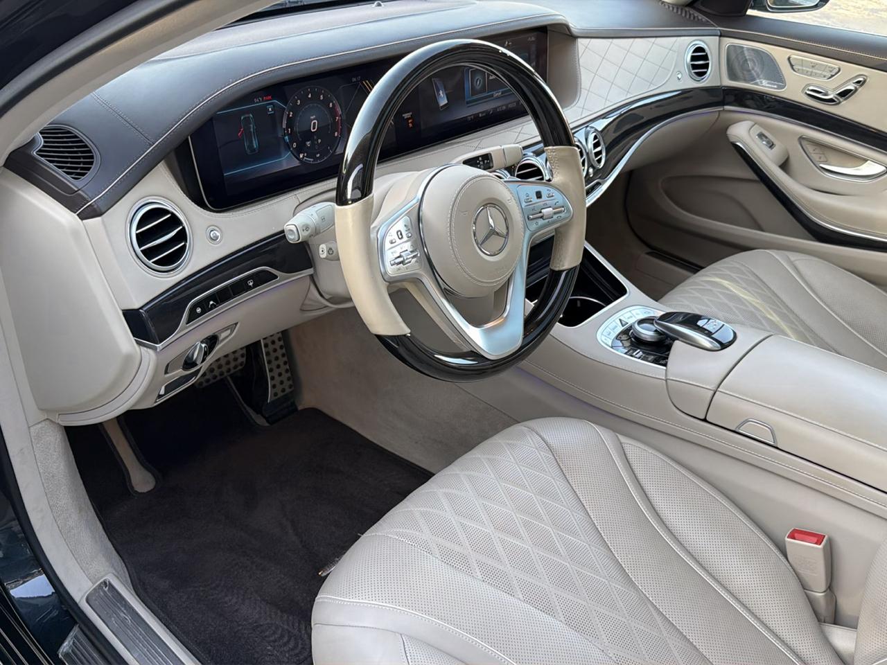 Mercedes-Benz S-Class S560 2019