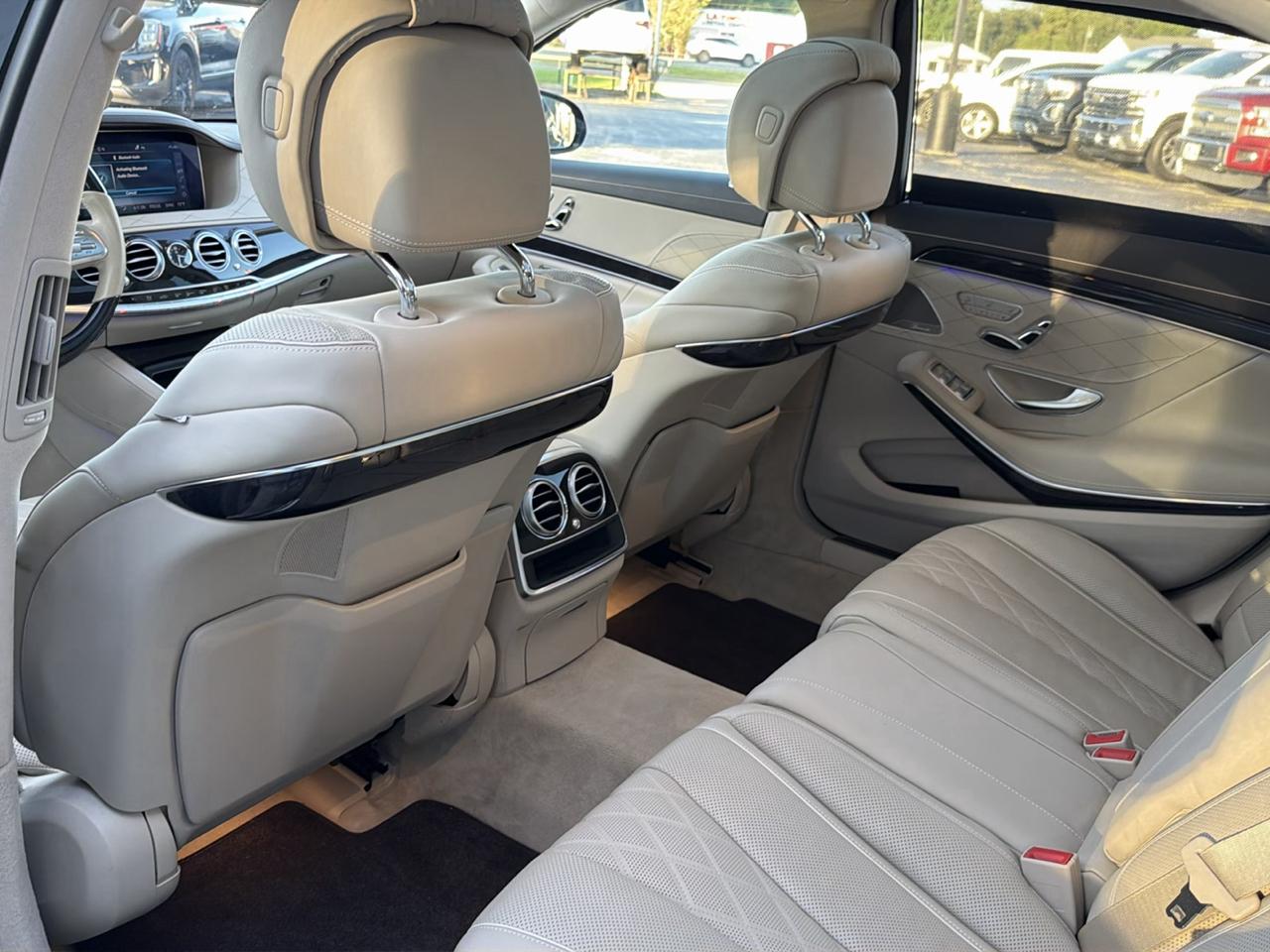 Mercedes-Benz S-Class S560 2019