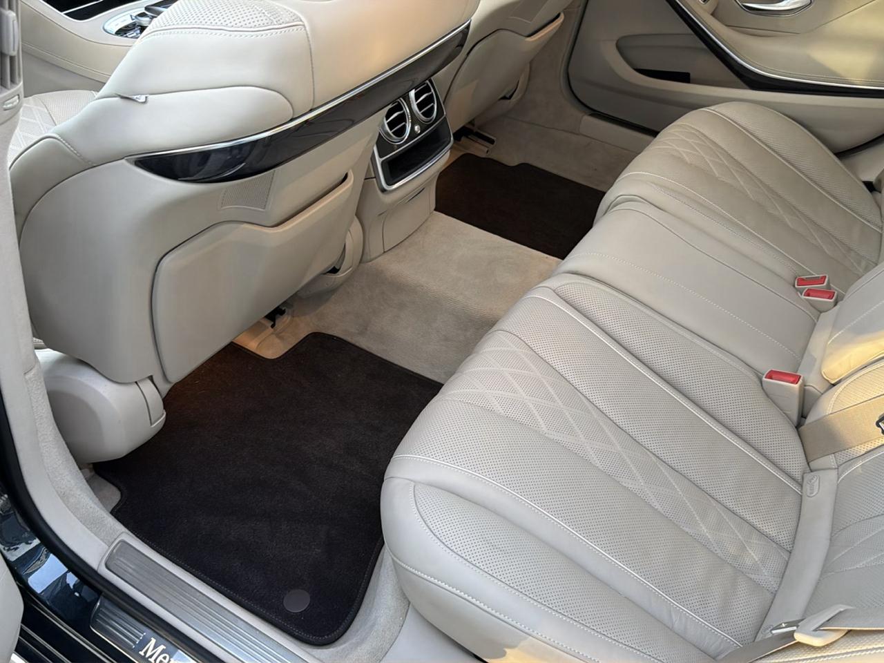 Mercedes-Benz S-Class S560 2019
