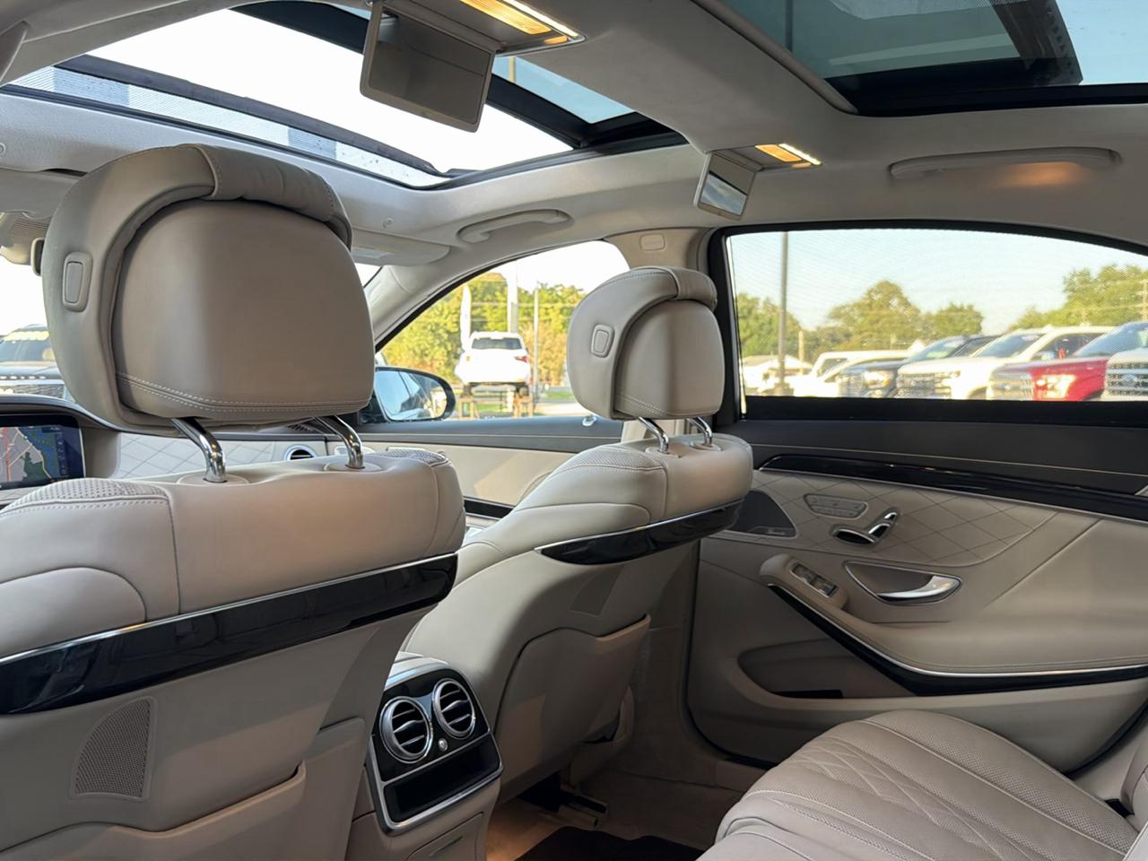Mercedes-Benz S-Class S560 2019