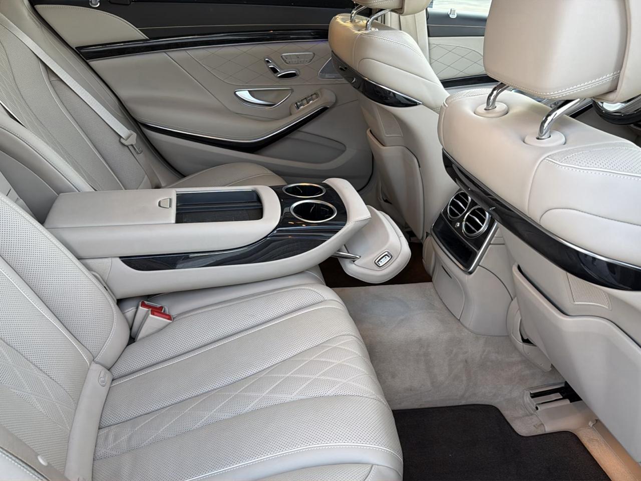 Mercedes-Benz S-Class S560 2019