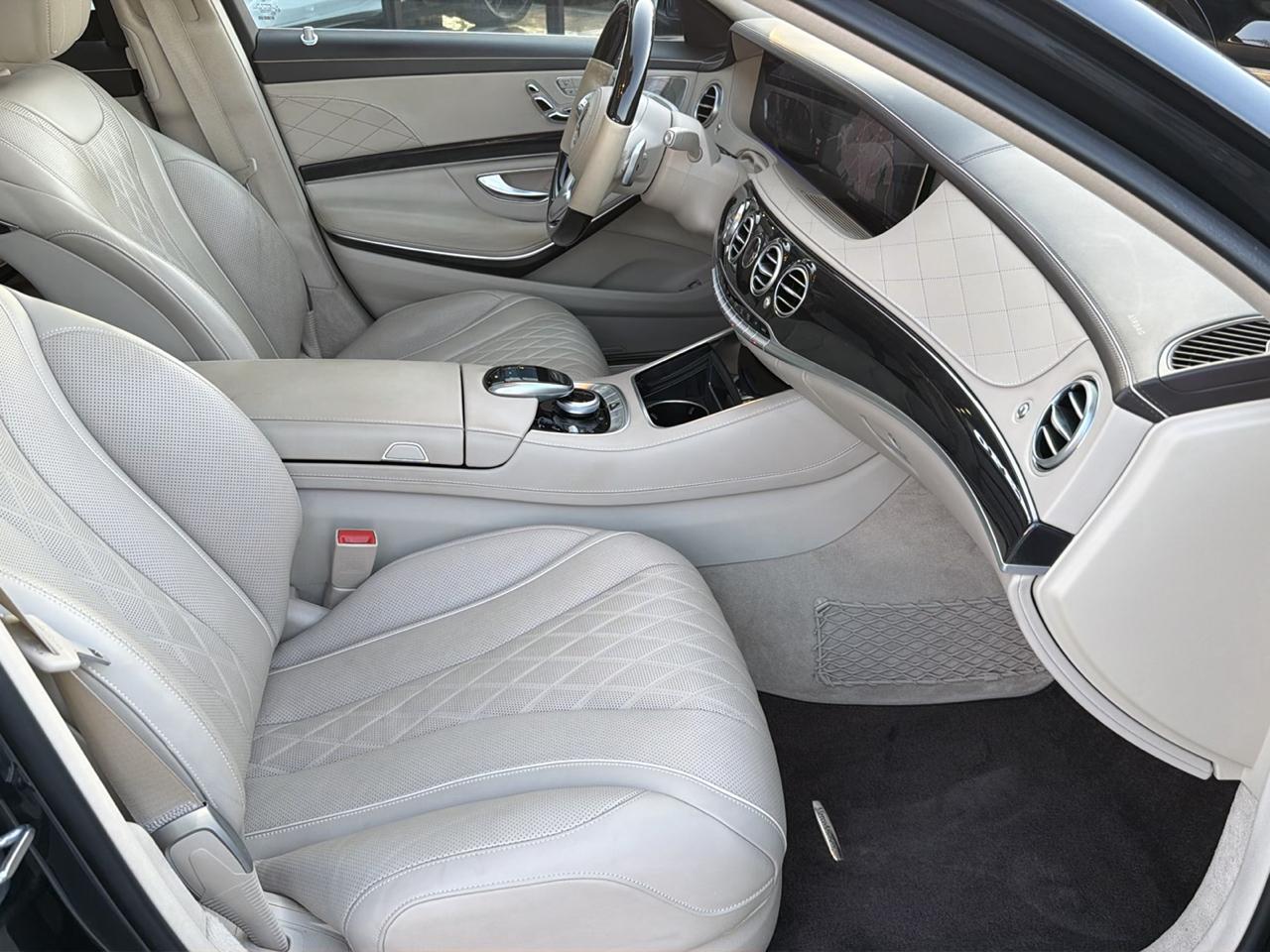 Mercedes-Benz S-Class S560 2019