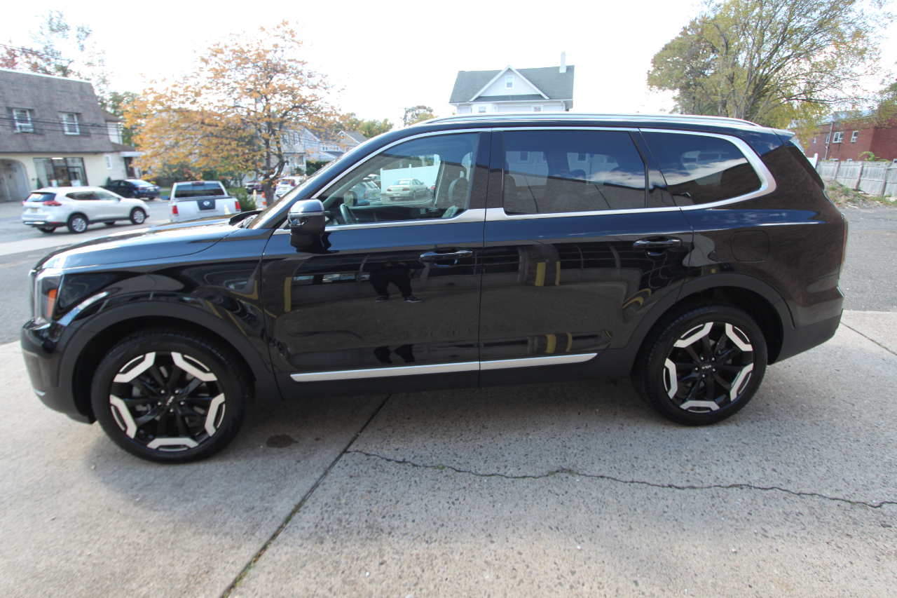 Kia Telluride EX AWD 2025