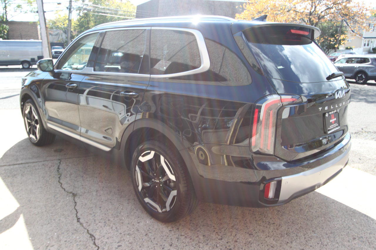 Kia Telluride EX AWD 2025