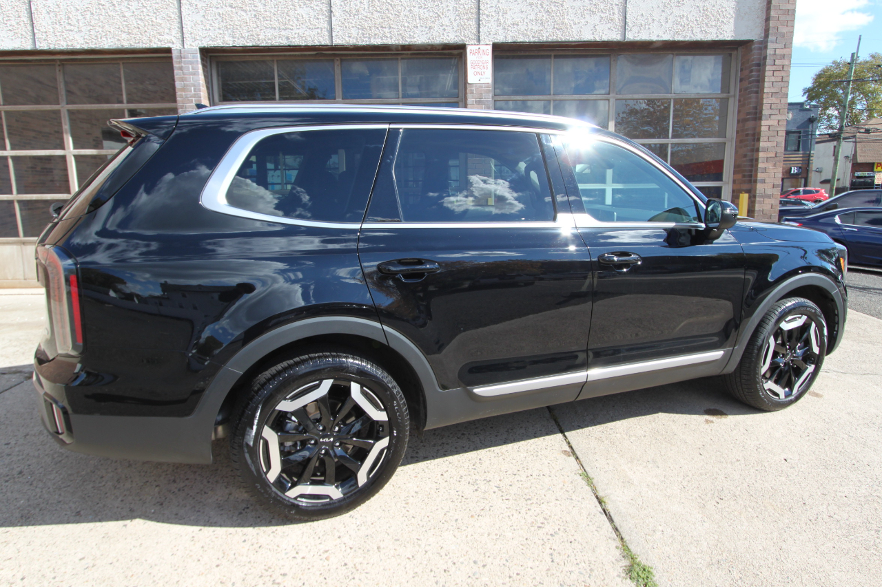 Kia Telluride EX AWD 2025