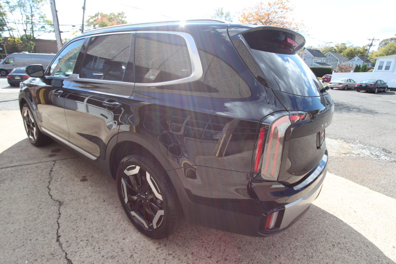Kia Telluride EX AWD 2025
