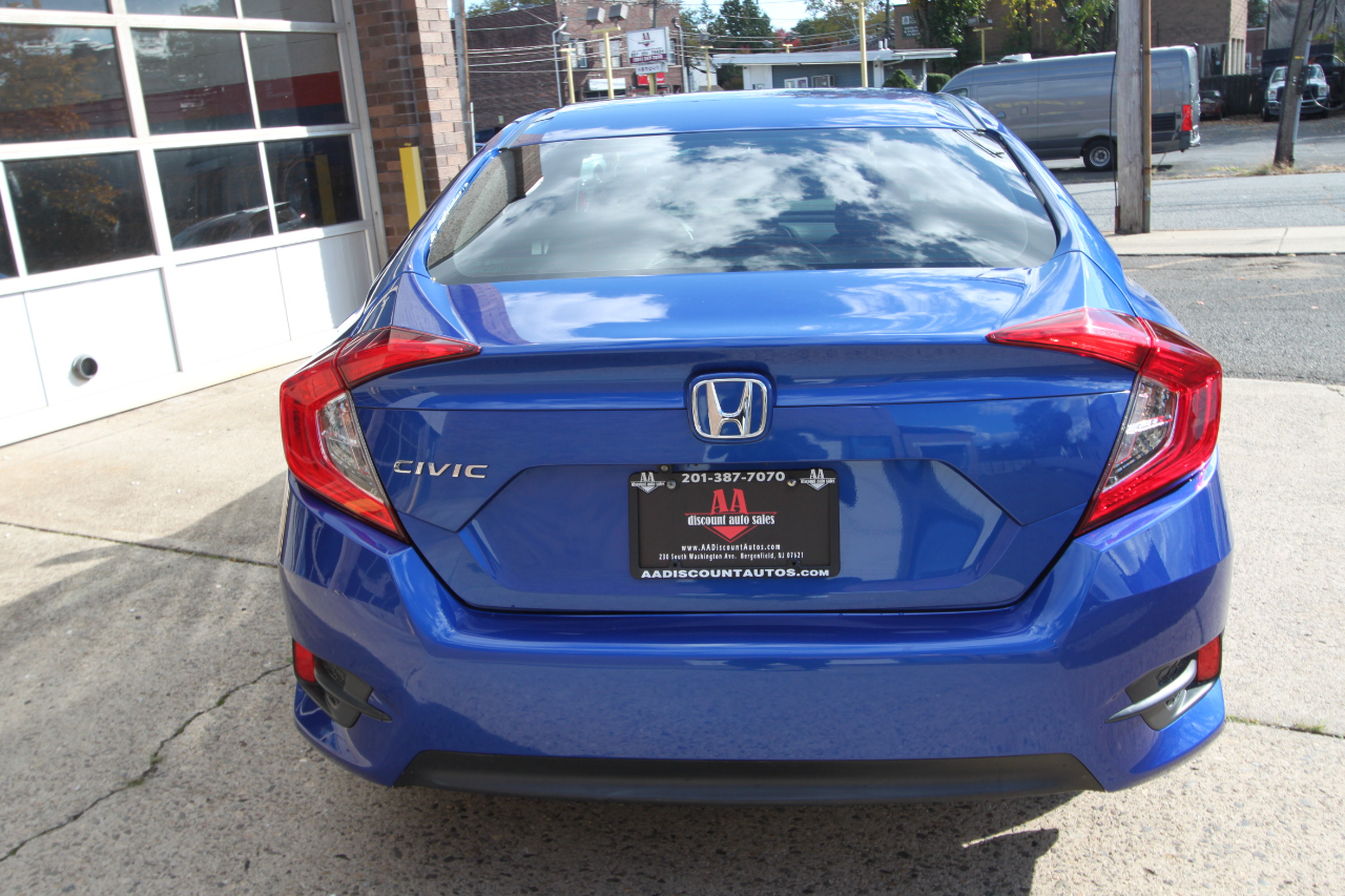 Honda Civic LX Sedan CVT 2016