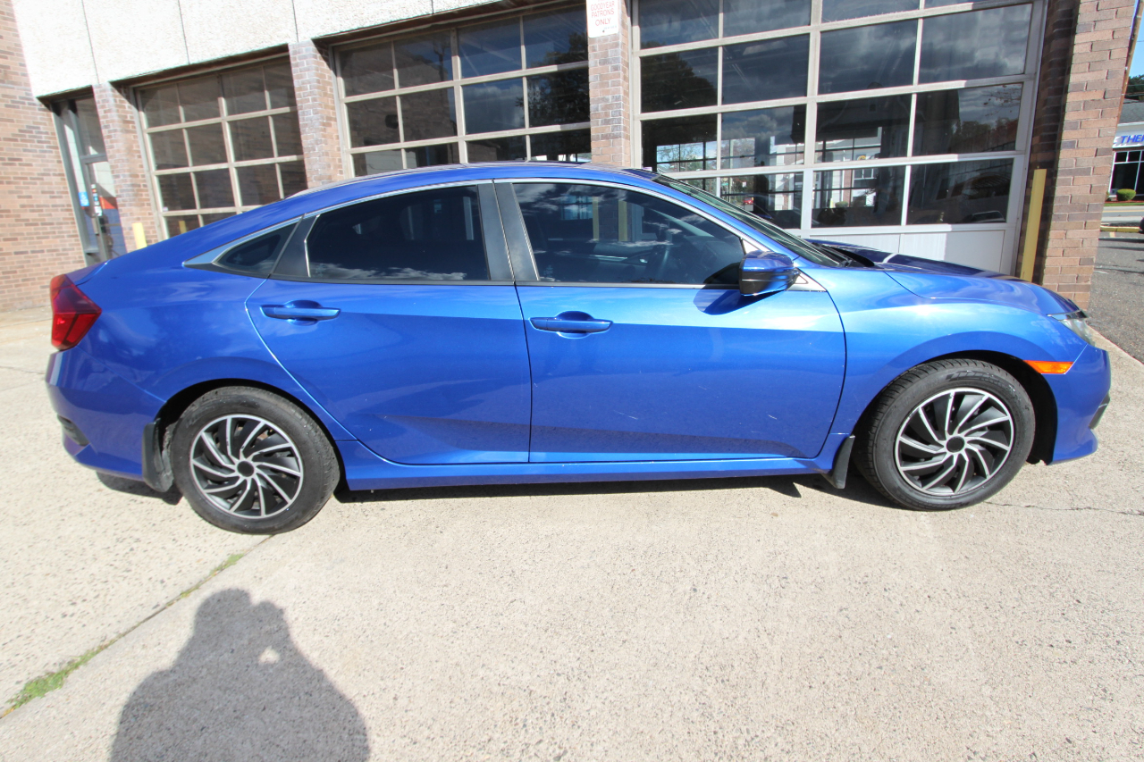 Honda Civic LX Sedan CVT 2016