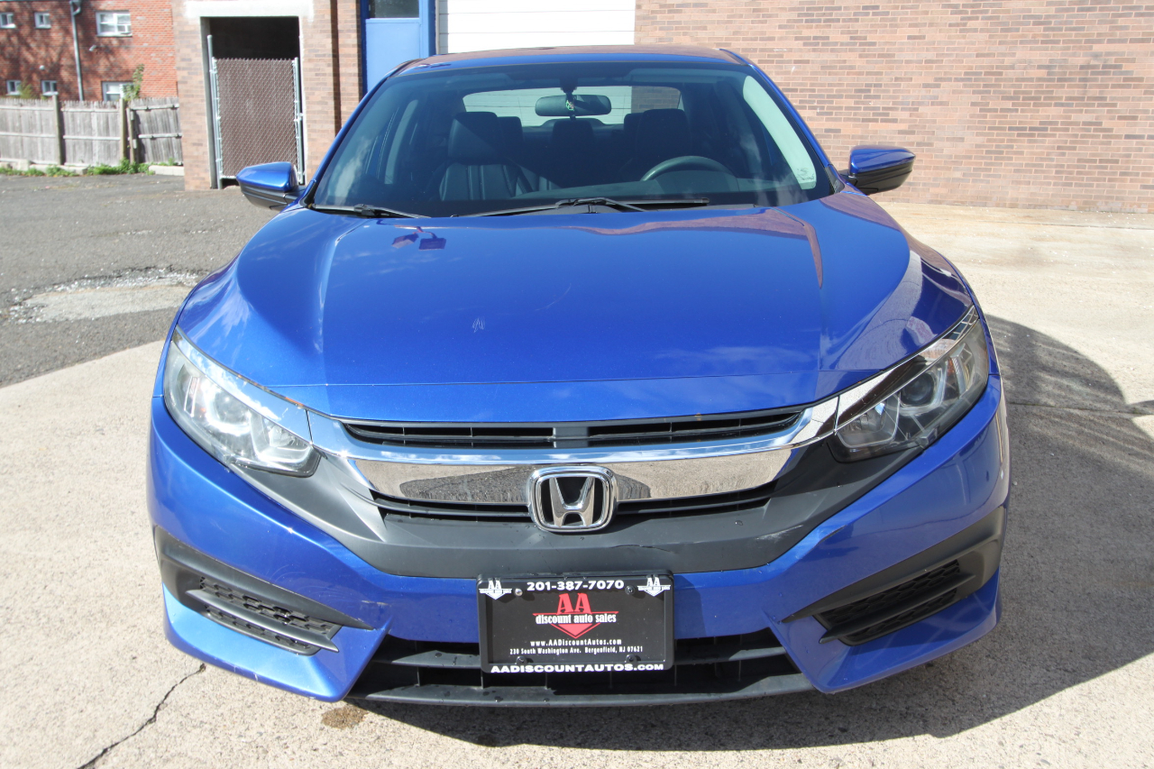 Honda Civic LX Sedan CVT 2016