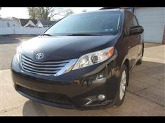 2017 Toyota Sienna 