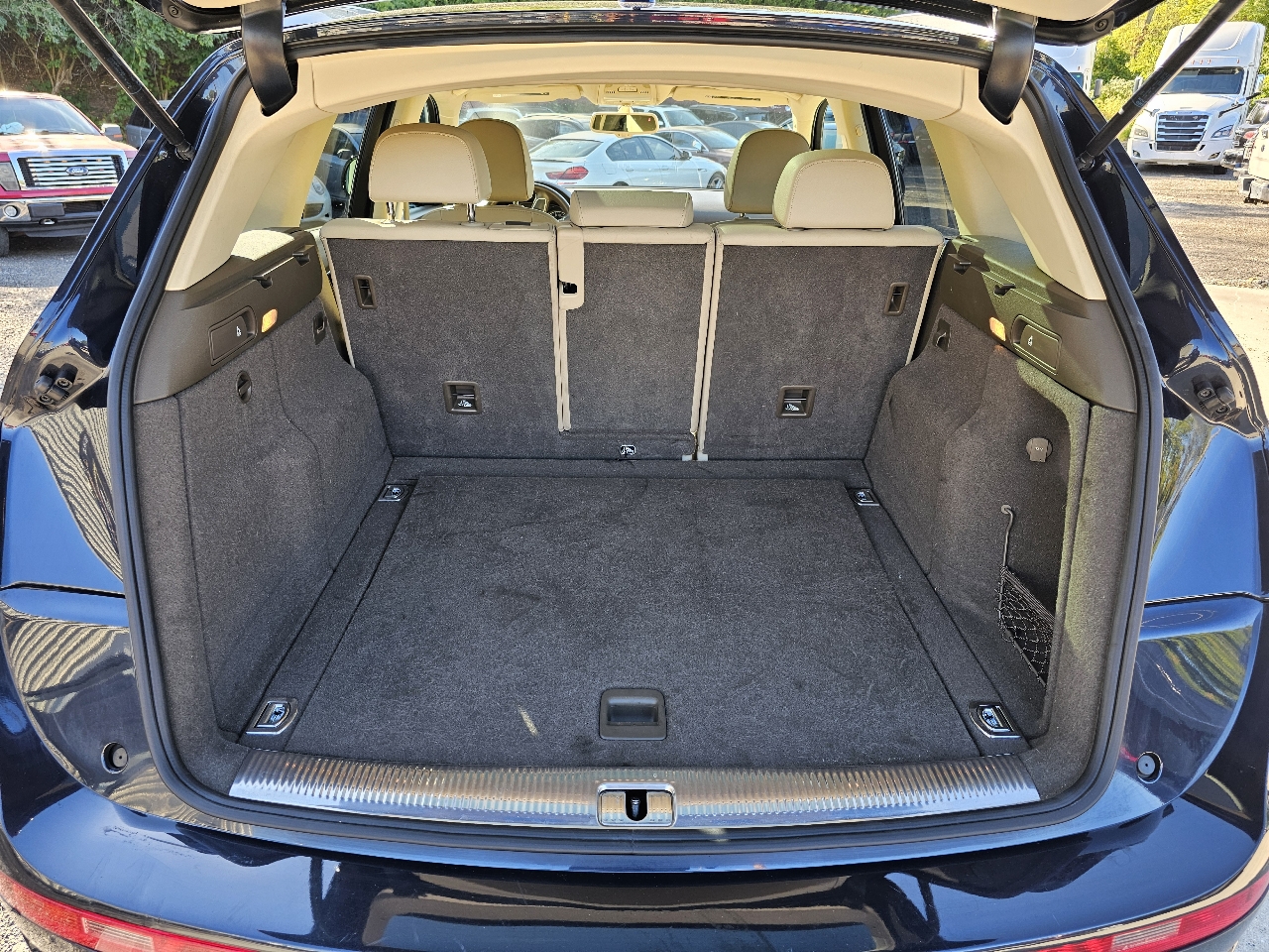2015 Audi Q5 Premium Plus photo 35