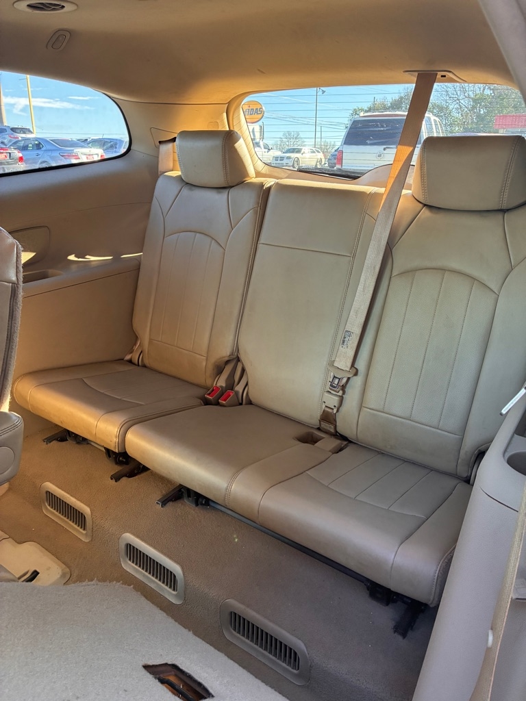 Buick Enclave CXL 2010