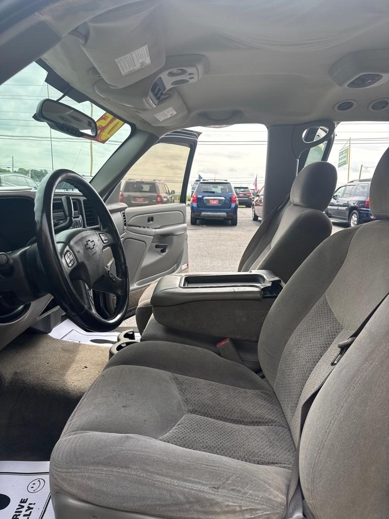 Chevrolet Tahoe  2005