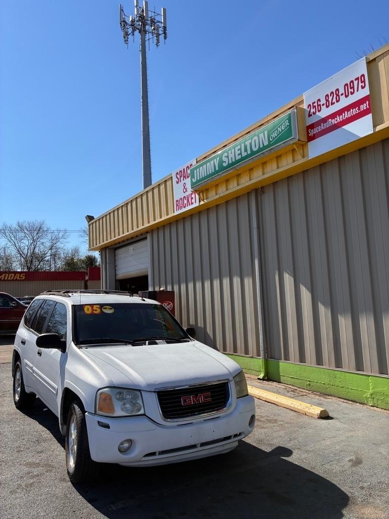 GMC Envoy 2WD 4dr SLE 2005